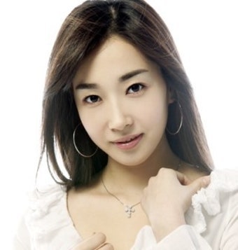 오수민 이동욱 4년 열애 끝난 후 뜻밖의 삶을 선택한 현재