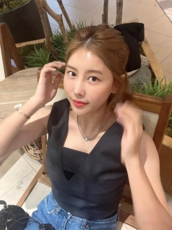 한정원 뜻밖의 임신 소식과 재혼 계획에 대중 반응이 뜨겁다